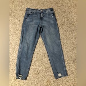 Women’s Mom jeans